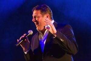 tony hadley 114 sm.jpg